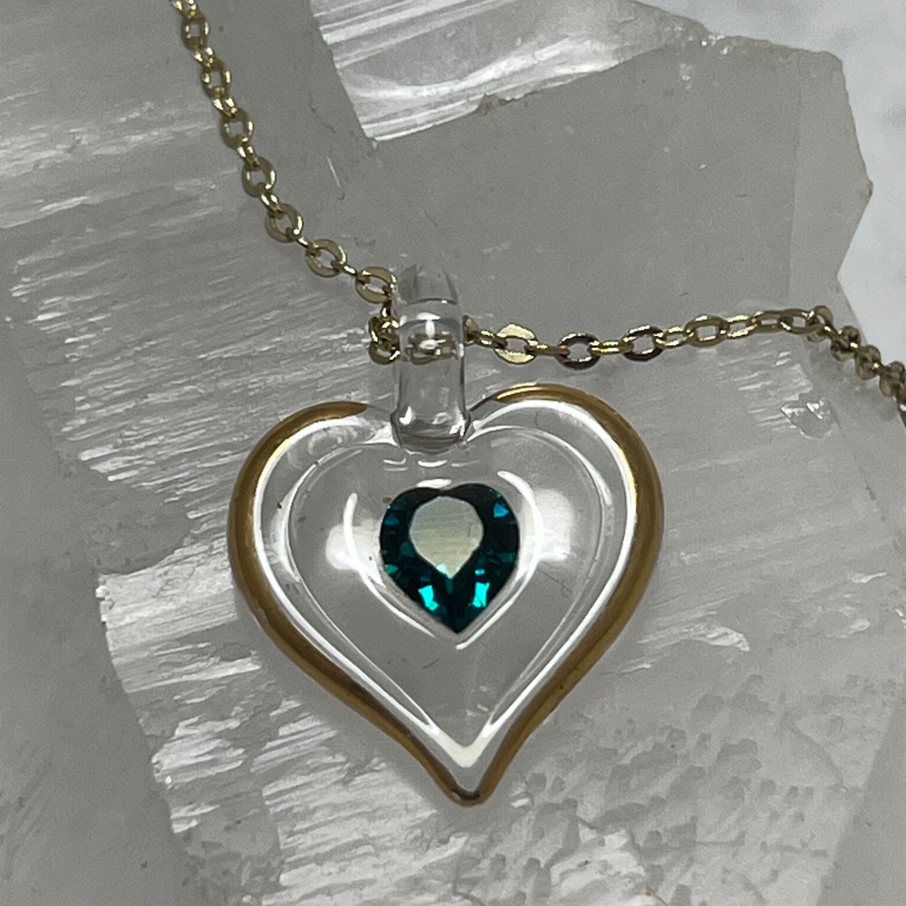 May Birthstone Heart Pendant‎ Necklace Glass Gold Plated Created Emerald